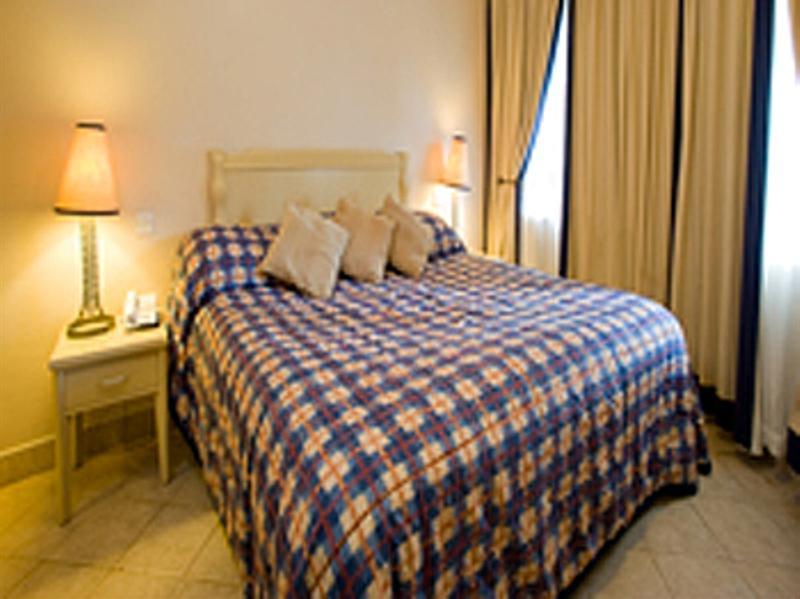 Protea Hotel By Marriott Dar Es Salaam Oyster Bay Exterior foto